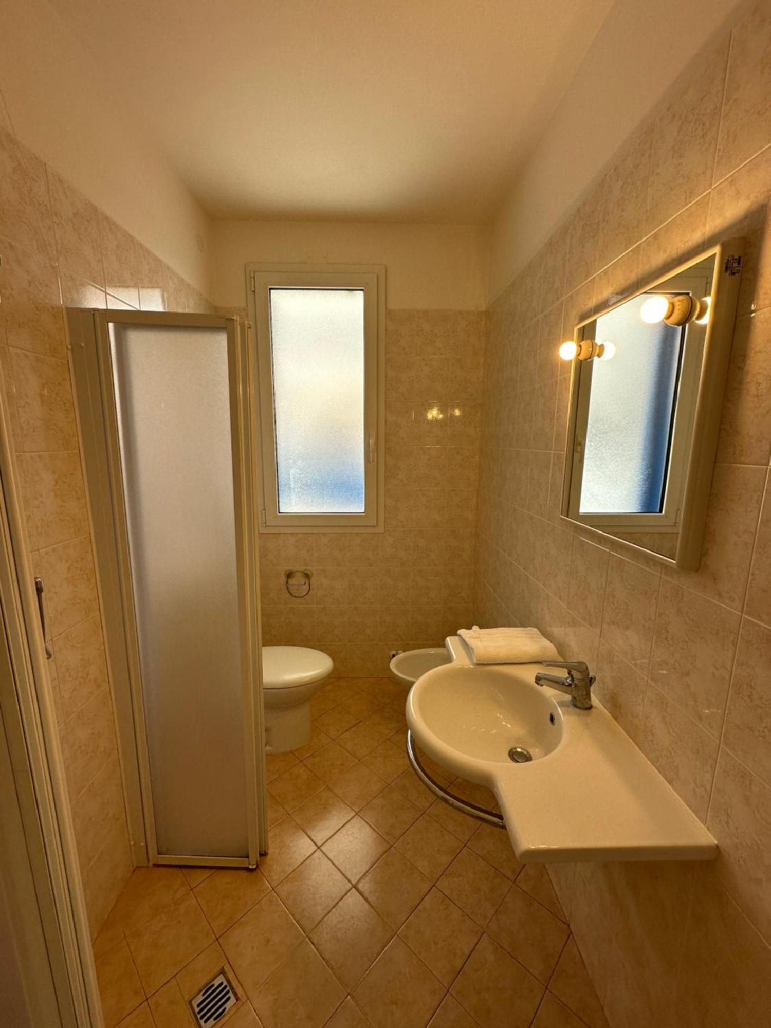 Residence Stefania Appartamenti Piano Terra - Agenzia Cocal Каорле Экстерьер фото